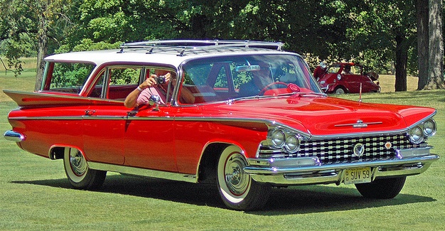 Buick Invicta wagon 1959