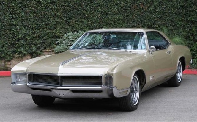 Buick Riviera coupe 1966