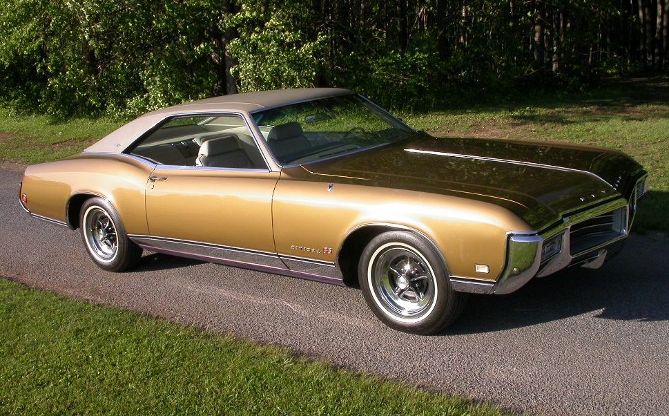 Buick Riviera coupe hardtop 1969