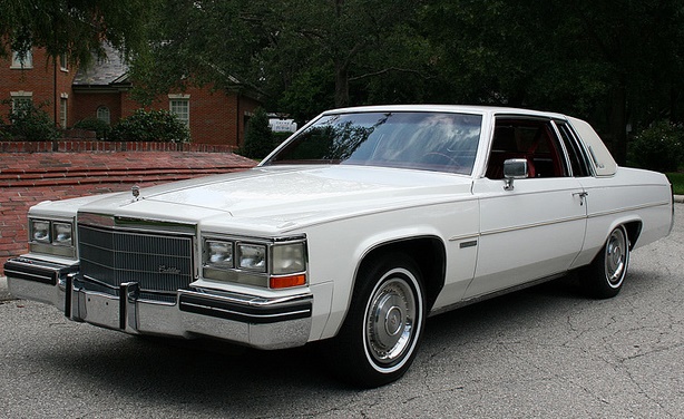 Cadillac coupe DeVille 1983