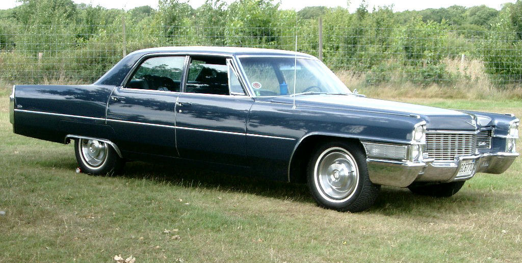 Cadillac sedan DeVille hardtop 1966