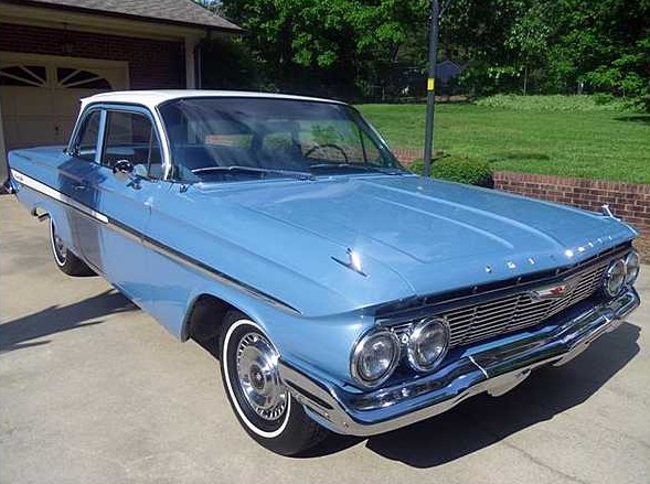 Chevrolet Impala sedan 1961