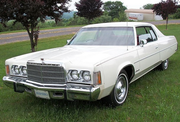 Chrysler Newport hardtop 1976