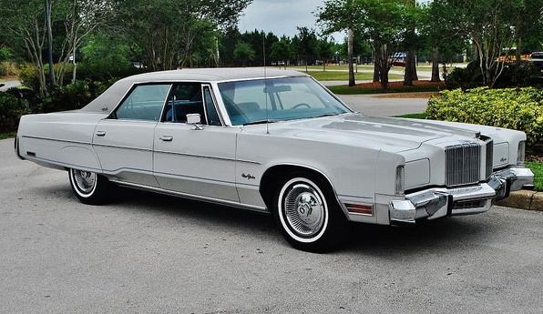 Chrysler New Yorker Brougham 1978