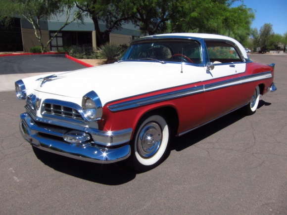 Chrysler New Yorker de luxe sedan 1955