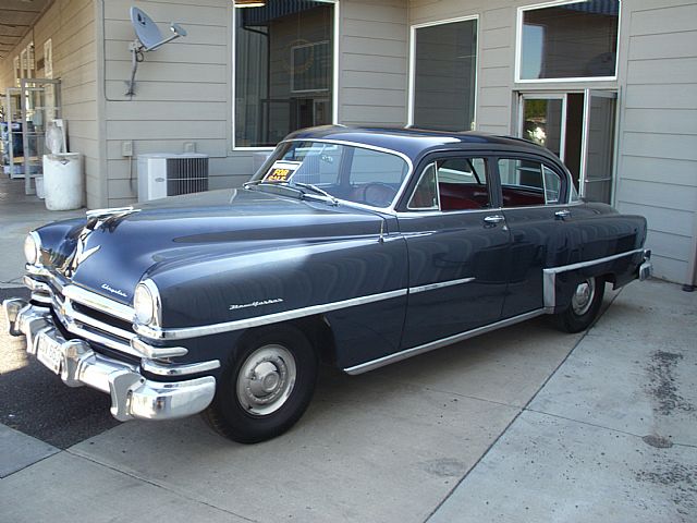 Chrysler New Yorker sedan 1953