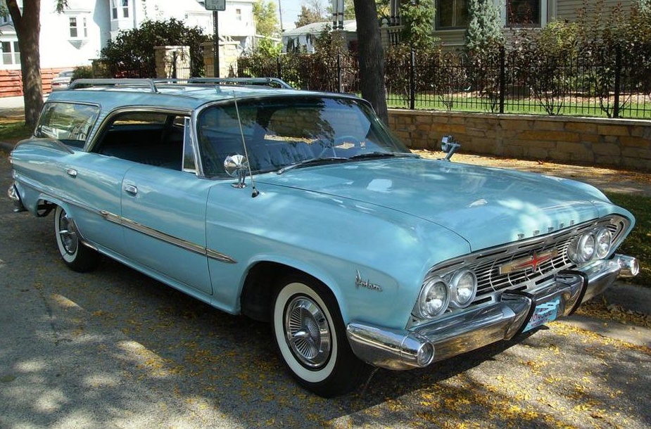 Dodge Dart Pioneer wagon 1961