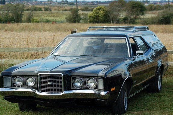 Mercury Montego Villager wagon 1972