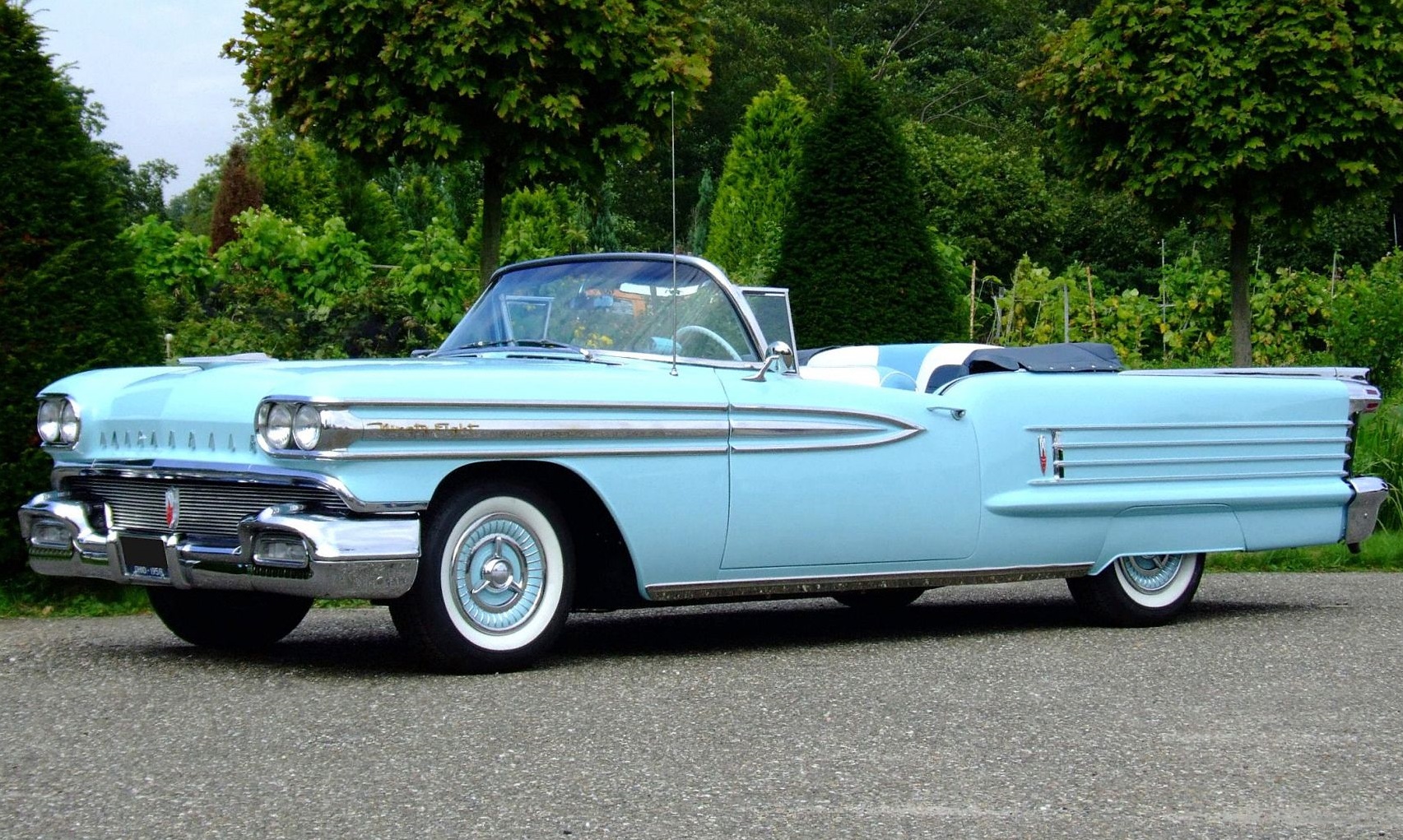 Oldsmobile 98 convertible 1958