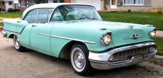 Oldsmobile 98 starfire holiday 4d. ht. sedan 1957