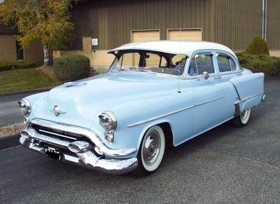 Oldsmobile super 88 sedan 1953