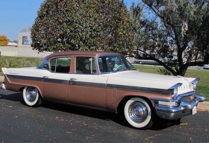 Packard Clipper sedan 1957