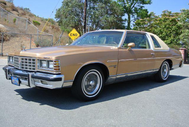 Pontiac Bonneville brougham coupe 1980