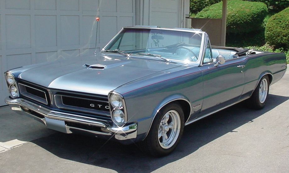 Pontiac LeMans GTO convertible 1965